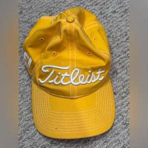 Titleist Yellow Hat